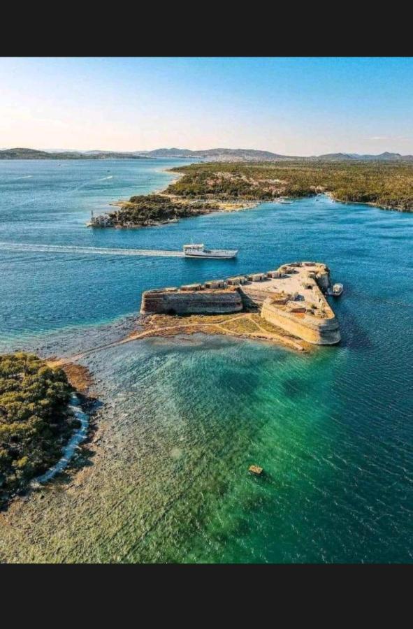 Apartment Nika Vodice Buitenkant foto